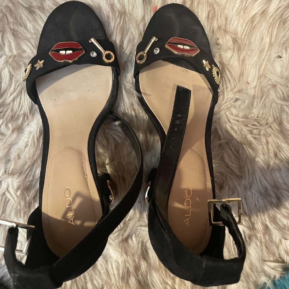 Also black heels size 7